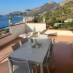 La Baia Delle Sirene Luxury Apartment