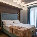 Palazzo De Gregorio Apartments