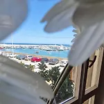 Una Finestra Sul Mare