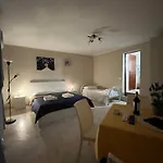 Domus Aurea Apartment Cefalu