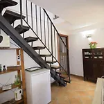 Vecchio Cortile Home Holidays