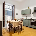 Cicco'S Home - Holidays Apartment