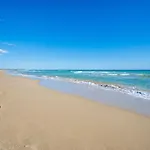 Nonno Nzinu Near The Sandy Beach With Wifi