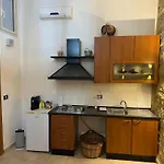 Home Demetra