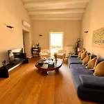 A Cala Suite & Apartment