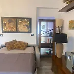 Rosdani Apartment