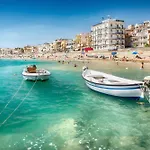 Little Paradise Beach - Happy Rentals