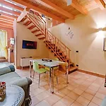 Casa Arancio