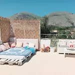 Villa Mondello Terraces & Jacuzzi
