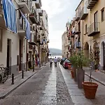 Lara-Terrasse