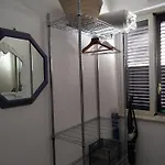 Casetta Blu Mondello Zona Partanna