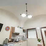 Catania Easy Center Home