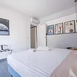 Ninai Sea Holiday Apartment