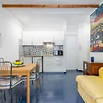 Taormina Comfy Apt - A Few Steps From The Beach