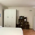 Villa Batana Con Piscina E Giardino Sul Mare, Santa Marina Salina