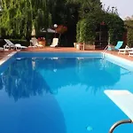 Da Nonna Cettina Appartamento In Villa Con Piscina