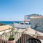 Delightful House In A Seaside Village