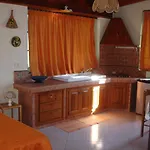 Central House Mono