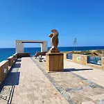 Villa Rosa Con Piscina