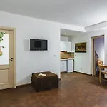 Scilla Apartments By Wonderful Italy