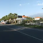 King'S House Hotel Resort