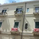 B&B Caravaggio Siracusa 200 Metres From Ortigia
