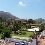 Hotel Rojas