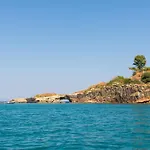Corallo House 200 Mt From The Sea - Happy Rentals