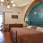 Gorgeous Apartment In Santa Venerina With Kitchen