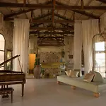 Special Apartment In Noto