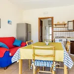 Brezza Marina - Lovely Flat With Veranda & Parking