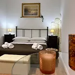Sweet Lotus Apartment