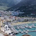 Castellano Suites I