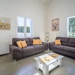 Villatale With Private Swimming Pool. Within Walking Distance Of The Beach.