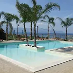 Petruso Resort