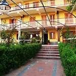 Hotel Il Conte Dell'Etna