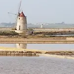 Santa Venera Home