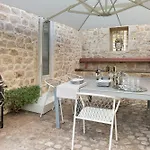 Villa Luna
