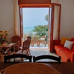 Casa Panarea - Villetta Indipendente Sul Mare