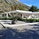 Teia Holiday Apartments