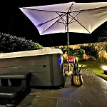 Villa Deluxe Con Idromassaggio