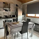Testa House