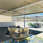 Blue Space 50 Meters From The Sandy Beach, Parking & Wifi
