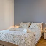 Siracusa Bright Apartment X4 With Balcony