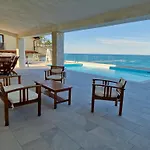 Villa Daniela - Villa Con Piscina Privata E Discesa A Mare Tra Catania E Siracusa