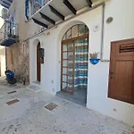Casa Azzurra By Casa In Mente