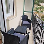 Rocksea Rooms