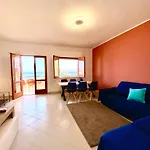Brezza Marina Apartment, 50 Mt Dalla Spiaggia