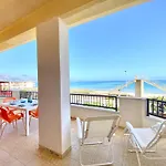 Brezza Marina Apartment, 50 Mt Dalla Spiaggia
