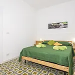 Cozy Home In Marina Di Ragusa With Kitchenette